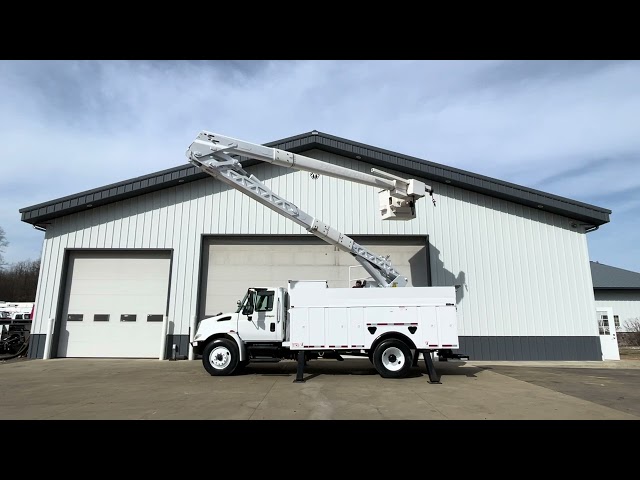 2009 International 4300 Hiranger Hrx-55 60' A/t 2m Bucket Truck - Image 12 2009 International 4300 Hiranger Hrx-55 60' A/t 2m Bucket Truck - Image 12