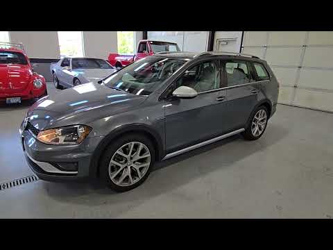 2017 Volkswagen Golf (CC-1985985) for sale in Bend, Oregon