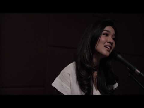 Jujur - Sidney Mohede (Cover by Karen Daniela)