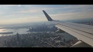Magnificent approach LaGuardia Airport NYC Manhattan Views