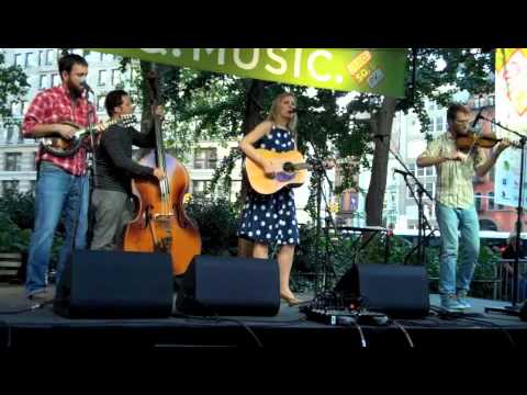 Nora Jane Struthers & The Bootleggers Live in Madison Square Park