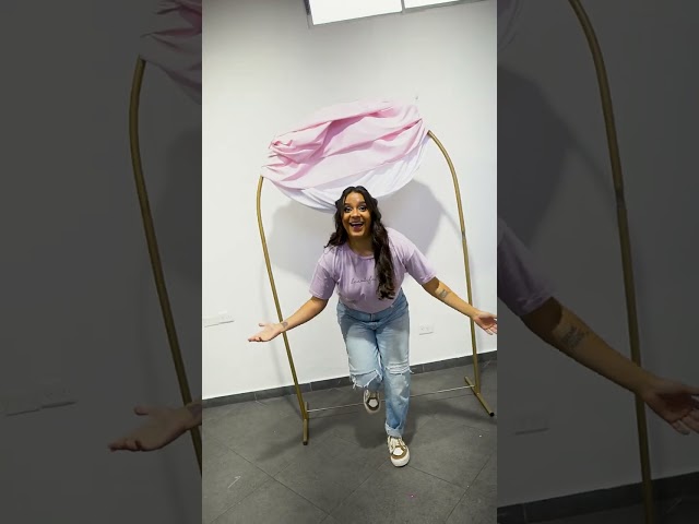 Vídeo relacionado con LYCGS Telón de fondo de mapa de bosque de 100 acres de 8 x 6 pies, fondo de oso para baby shower, fondo de fiesta de cumpleaños de un año, telón de fondo de feliz cumpleaños, oso para niños, X-80