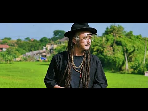 Soundcheck in Papua - Jawara feat. Dave Solution. Ras Muhamad & the Eazy Skankin band