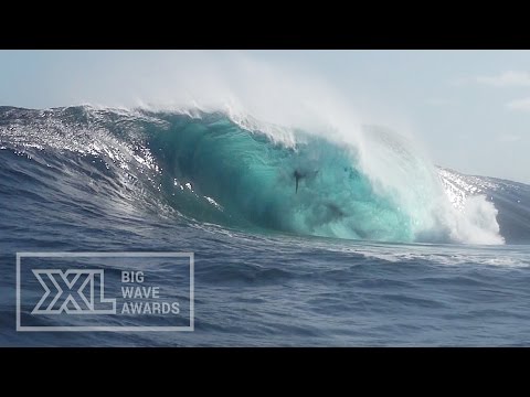 Brad Domke at Cyclops - 2015 Wipeout of the Year Entry - XXL Big Wave Awards