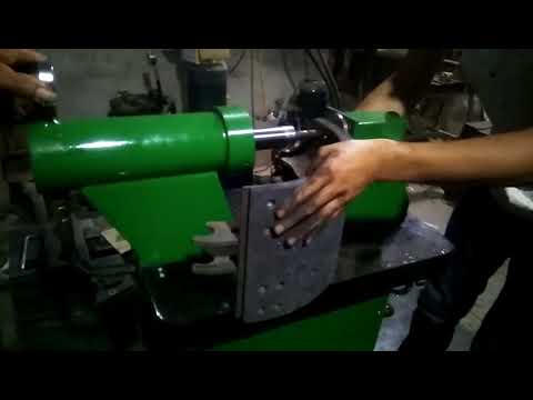 Hydraulic Brake Lining Riveting Machine Proces