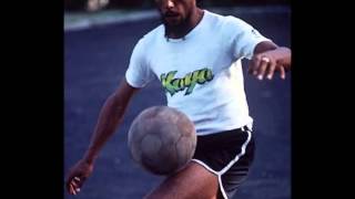 Bob Marley and the Wailers - Waiting in Vain Demo Version