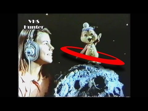 The Fat Book of Petete - The Moon