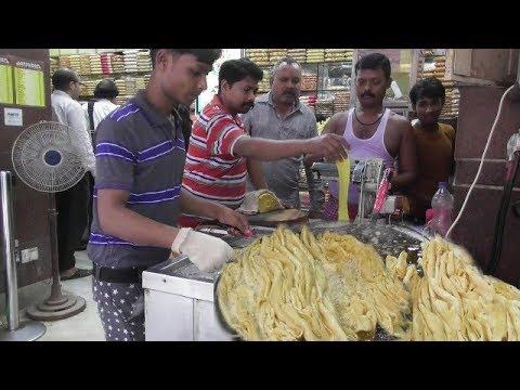Lakhuram Bhujiawala | Famous Snacks Shop in Kolkata | Lamba Gathiya/Lamba Papdi/Lamba Fafda