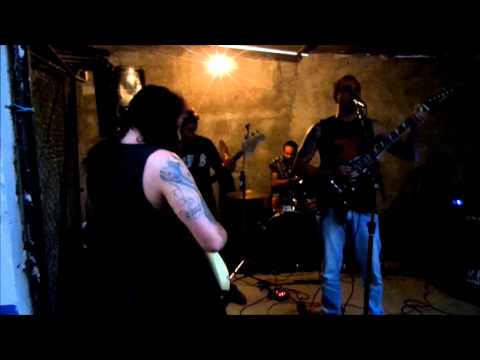Masmorra Brutal @ Ruídos Extremos - Divinópolis, MG - 31/05/2014