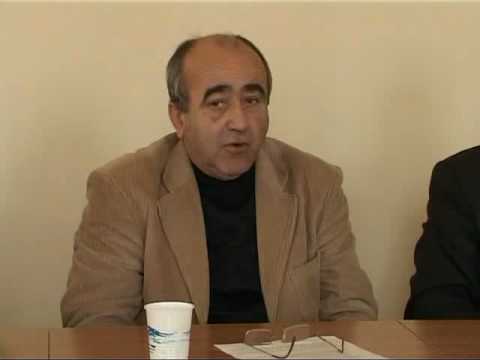 Au ramas afisati