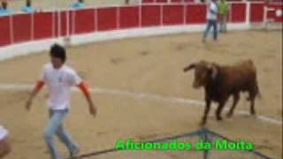 preview picture of video '3º Dia Torneio Inter-Forcados Fut-Toiro - Praca de Toiros Montijo - Parte 1:'