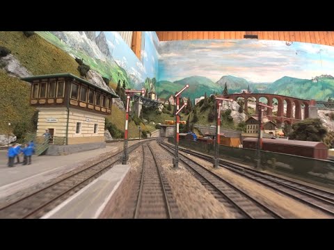 Führerstandsfahrt  vom  Westbf  n. Bärenstein  auf der Moba des AMV Johnstrasse ( (cab ride )