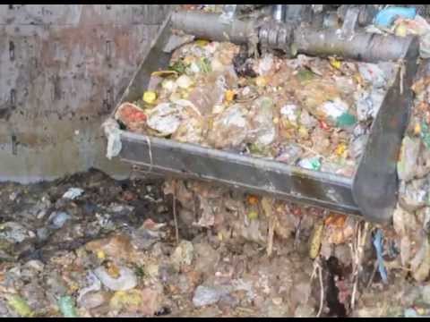 Viaggio all'impianto di Montello (BG), dove finisce l'"umido" dei milanesi