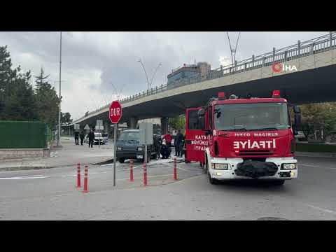 Kayseri’de seyir halindeki kamyonetin lastiği alev aldı!