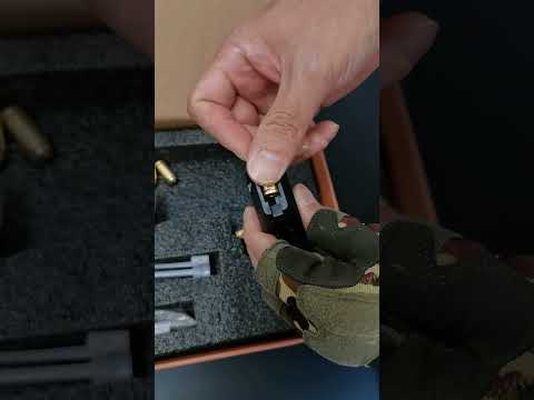 Glock 17 Gen 4 Auto Shell Ejection Laser Gun