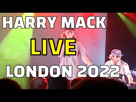 Harry Mack Live at The Garage London 2022 - Too Many T's ("show your stripes/selfie moment")