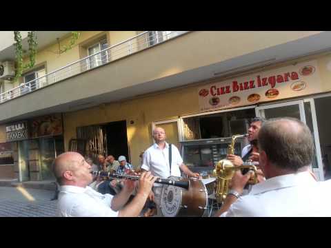 Çamdibi Bandosu Maltepe İzmir Da bese strela pesnata