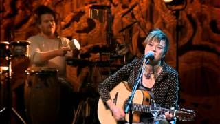 Maria Gadú - &quot;Escudos&quot; - DVD Multishow Ao Vivo [Vídeo Oficial]