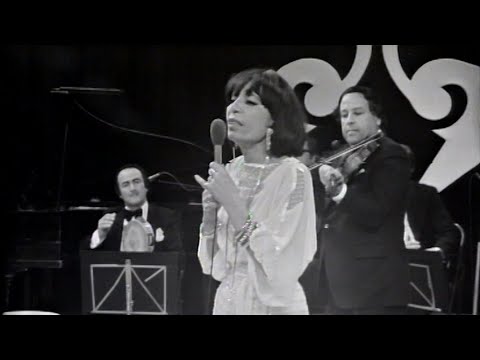 Taş Plaktan Bugüne-Safiye Ayla