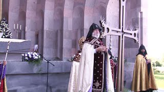 Ս. Էջմիածնի հիմնանորոգված գմբեթը՝ նորակերտ խաչով