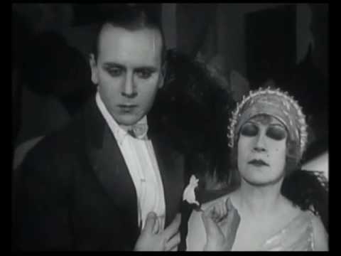 Vicente Celestino, 1935,"Rasguei o teu Retrato". Cenas Cinema