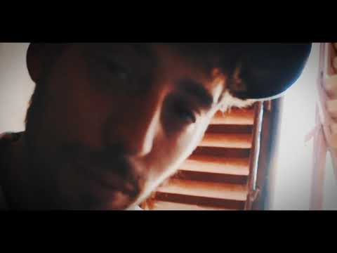 IL MONDO CONTIENE SOLFITI TERRON BOY