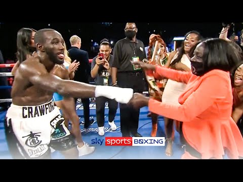 Terence Crawford dances with his mum after stopping Shawn Porter 😆🕺🏿