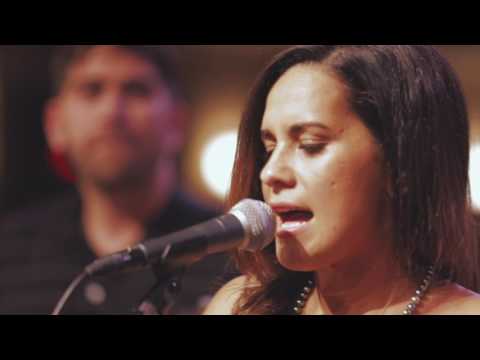 Kimie Miner - Sweet Company (HiSessions.com Acoustic Live!)