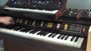 Video thumbnail for Lowrey Teenie Genie Demo by Voltor07