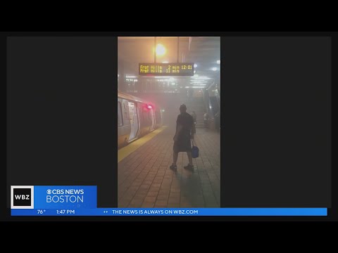 Track fire stops Orange Line service between North Station and Back Bay