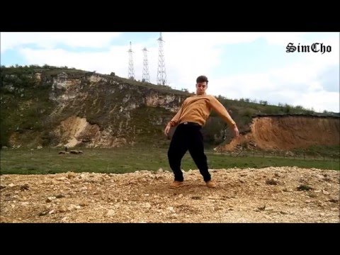 Popping dancer | Majestic Casual | Simcho