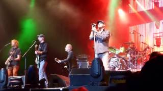 Fury in the Slaughterhouse - "Jericho" - TUI Arena Hannover - 10.03.2017