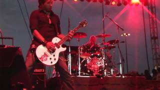 Pop Evil: &quot;Somebody Like You&quot; 4th song @ River Days