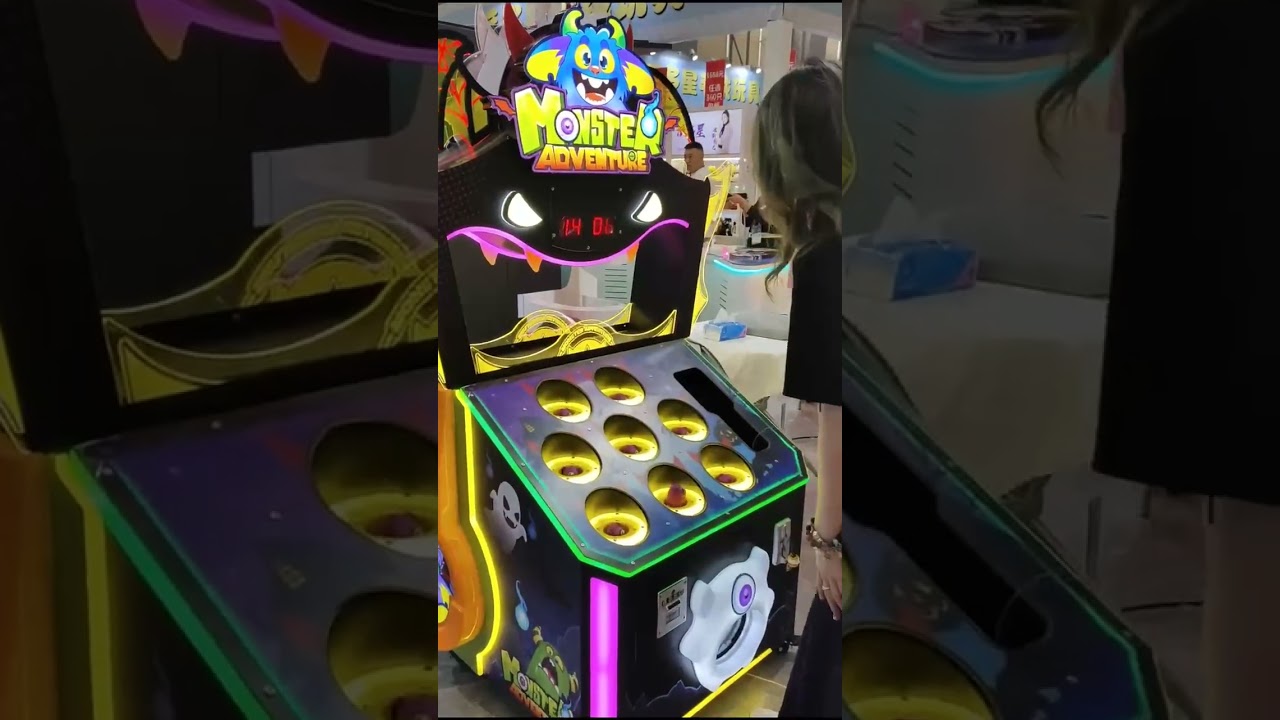 two player hammer game machine