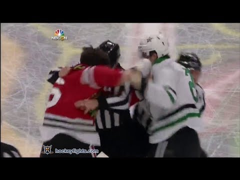 Antoine Roussel vs Andrew Shaw