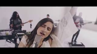 Hablemos Music Video
