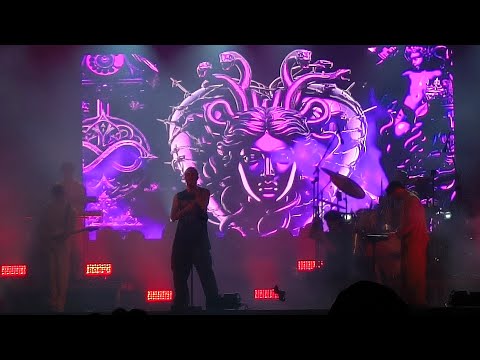 Syro - Castelo de Cartas (ao vivo) -  #live #concerto #concert #aovivo