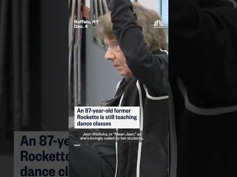 An 87-year-old former Rockette is still teaching dance class