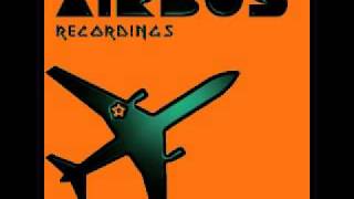 Massimo Voci - Black Moka (Original mix) on AIRBUS Recordings