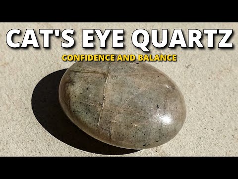 Understanding Cat's Eye Quartz: Exploring Its Healing Benefits, Origins, and Metaphysical Properties