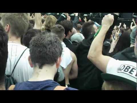 Alesso - ID w/ R.E.M Losing my religion @ Milton Keynes Bowl