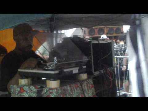 África Mãe do Leão Sound System no Vale do Anhangabaú