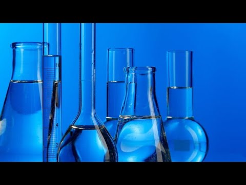 , title : 'Common Scientific Glassware and the Undergraduate Chemistry Laboratory'