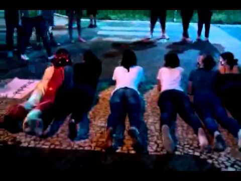 Ola de Bunda 2013-1 - ADM USJ - Calouros