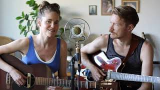 Family Sessions #16 // "Vinyl and a Heartache"