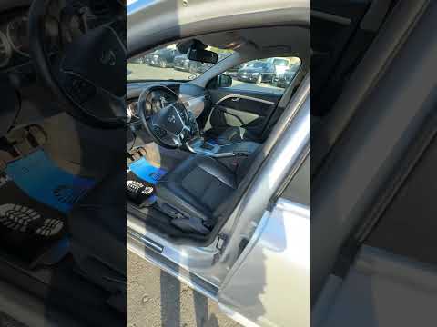 фото volvo v70 iii 0