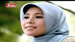 Download lagu Hj. Wafiq Azizah - Suara Adzan Dibulan (Video High Kualitas 60FPS Smooth Karaoke) mp3