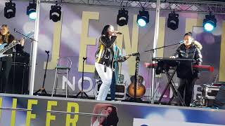 Jenifer à Beynost Comme c&#39;est bon