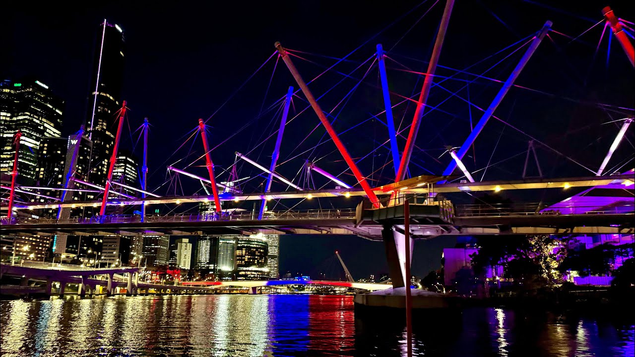 Ride CityCat ferry through Brisbane waterways with this video tour.
