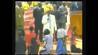 Bishop Oyedepo slapped and humiliated girl.